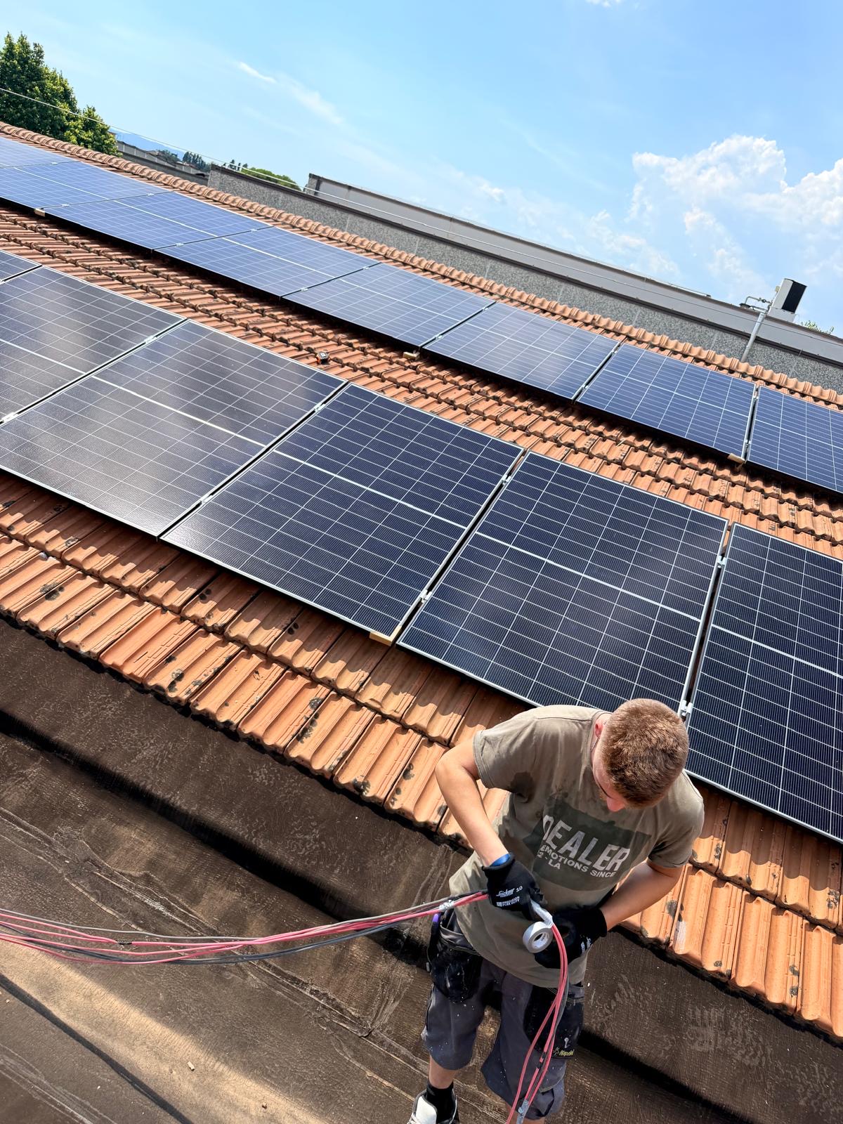 Lavoro di elettricista realizzato da mbn.impianti a Abano Terme (4) Lavoro di elettricista realizzato da mbn.impianti a Abano Terme (4) — Elettricista mbn.impianti, provincia di Padova