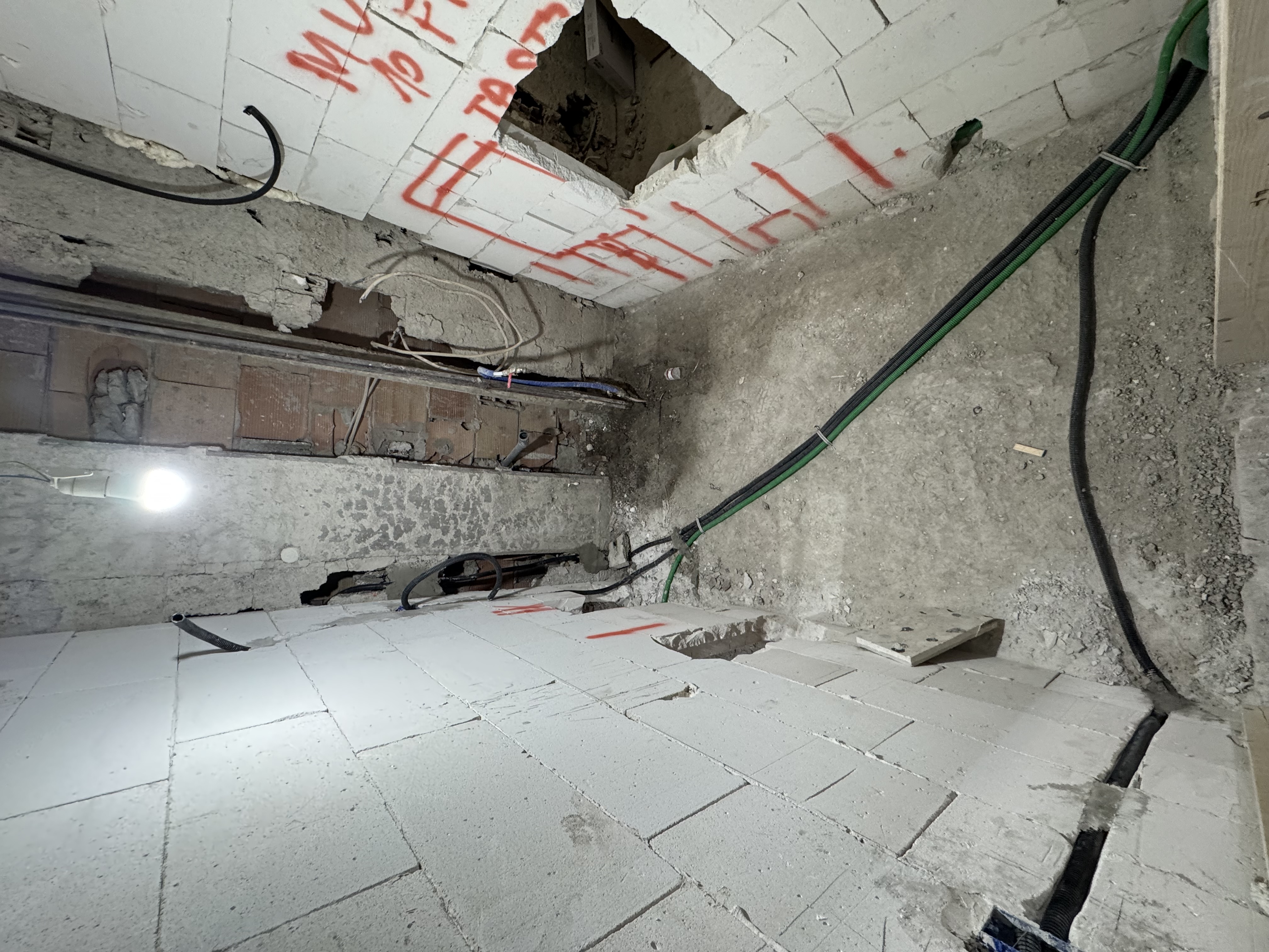 Lavoro di elettricista realizzato da Salvatore Cioffi a Castellammare di Stabia (1) Lavoro di elettricista realizzato da Salvatore Cioffi a Castellammare di Stabia (1) — Elettricista Salvatore Cioffi, provincia di Napoli